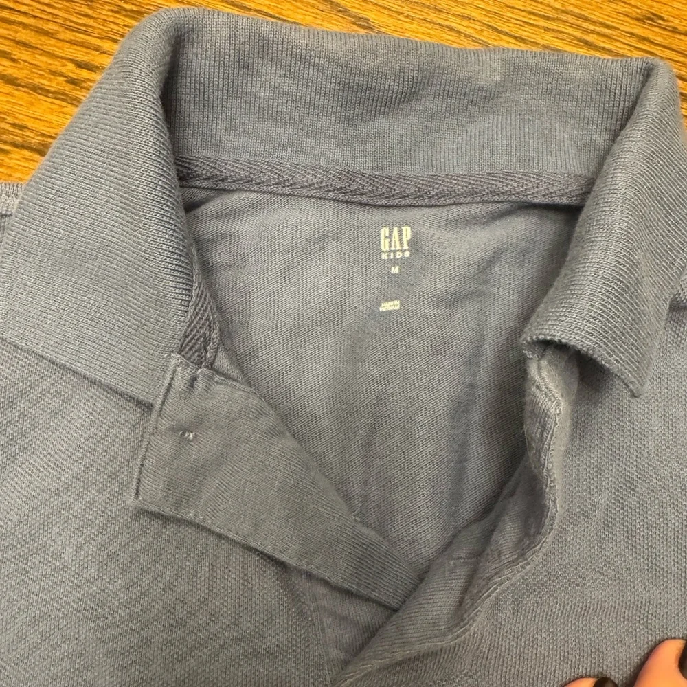GAP Kids Bundle – Dino Graphic Long Sleeve Tee + Gray Polo Shirt (Size M/8)